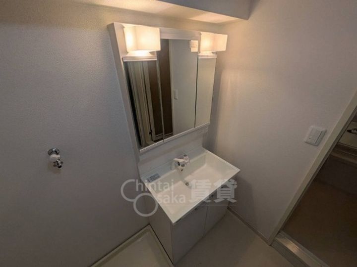 大阪府茨木市若園町の賃貸マンションの内装