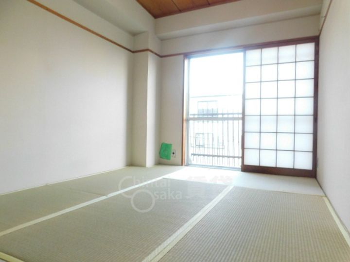 コーポ三矢の居間