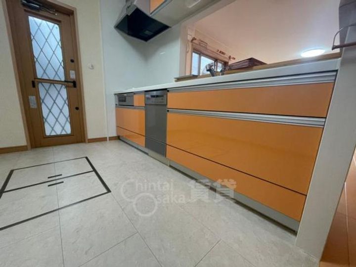 大阪府茨木市彩都あさぎ6丁目(一戸建)の賃貸物件のキッチン