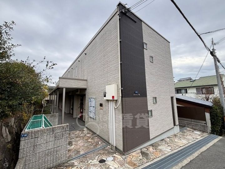 クレイノ咲の外観