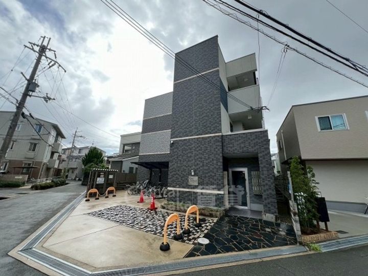 大阪府池田市石橋1丁目の賃貸マンションの外観