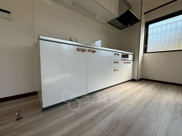 大阪府池田市室町の賃貸マンションのキッチン