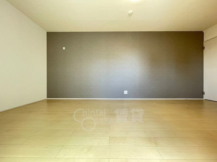 フジパレス内本町3番館の居間