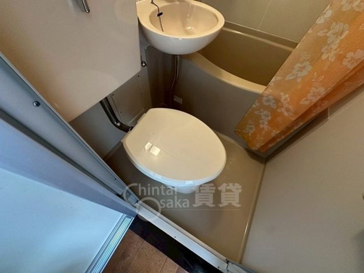 ワールドハーモニーの内装