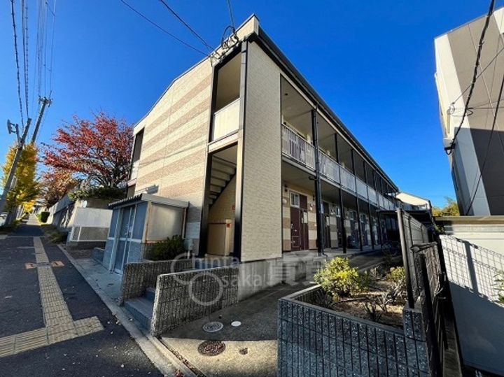 レオパレス佐井寺の外観