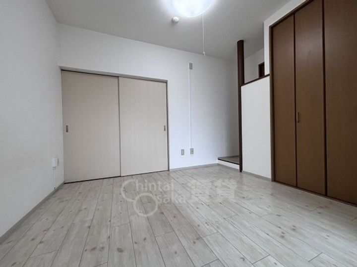 アンフィニィ橋の内4302の居間