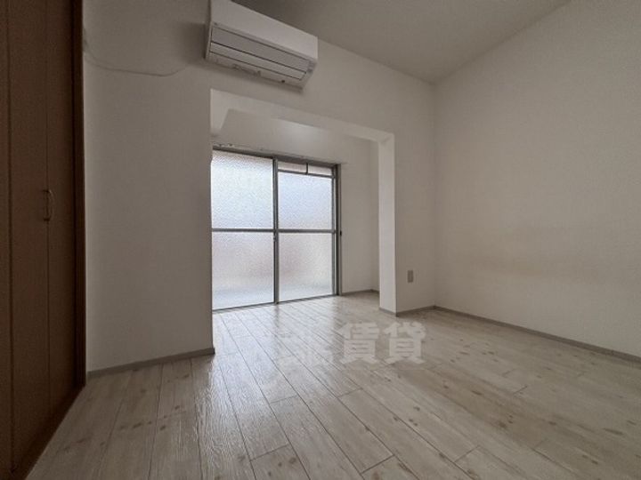 アンフィニィ橋の内4302の居間