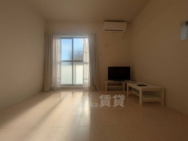 クレイノ桜の居間