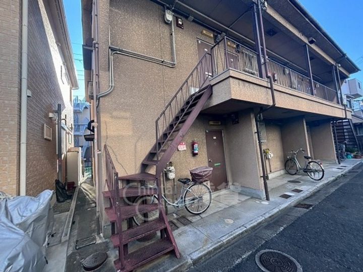 奥田孝コーポの玄関