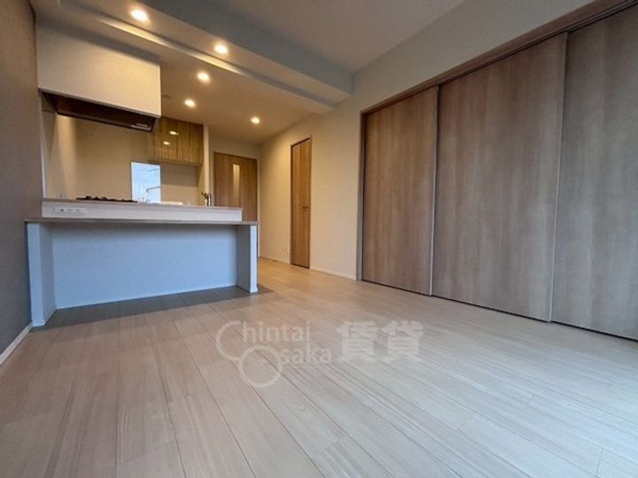 スプランディッド茨木天王の居間