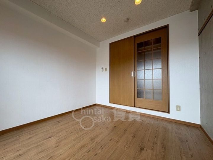 大阪府大阪市東淀川区柴島3丁目の賃貸マンションの居間