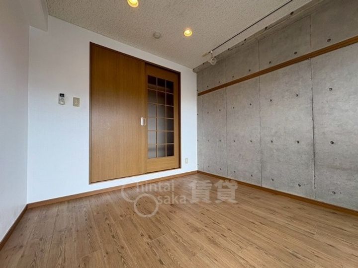 大阪府大阪市東淀川区柴島3丁目の賃貸マンションの居間