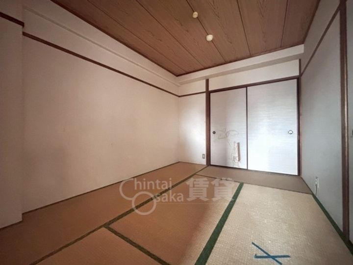 大阪府摂津市学園町2丁目の賃貸マンションの寝室