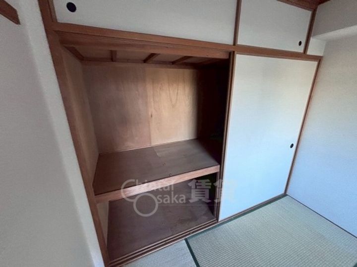 大阪府摂津市一津屋2丁目の賃貸マンションの内装