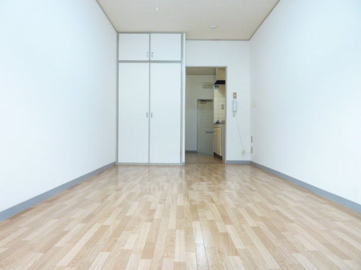 サンライズ箕面の居間