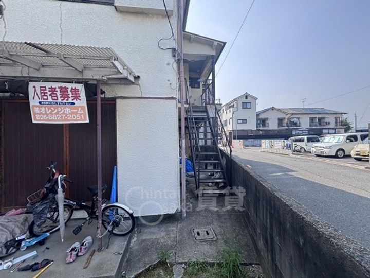 大阪府摂津市北別府町(一戸建)の賃貸物件の玄関