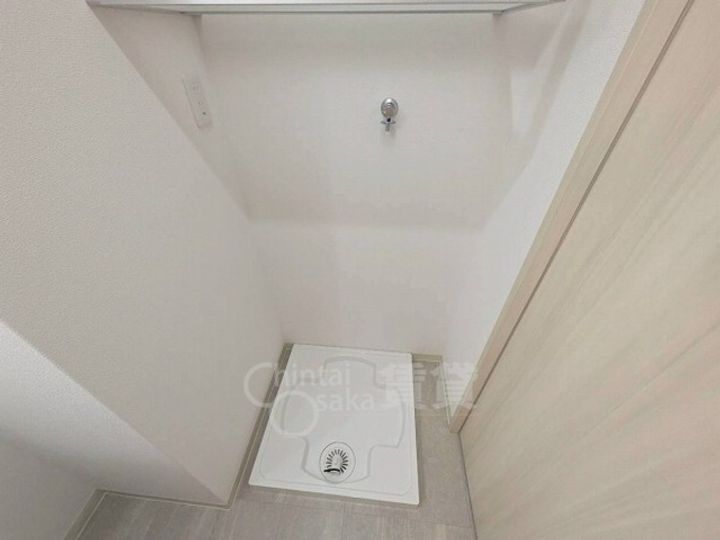 大阪府池田市豊島南1丁目の賃貸アパートの内装