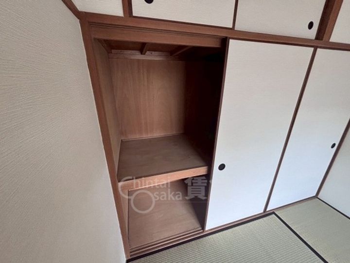 大阪府茨木市双葉町の賃貸マンションの内装
