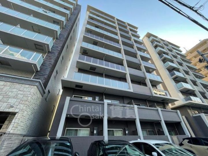 大阪府吹田市南吹田5丁目の賃貸マンションの外観