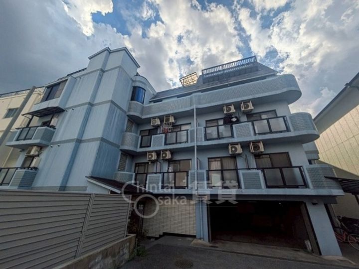 松下マンションの外観