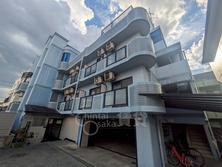 松下マンションの外観