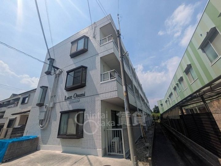 大阪府茨木市大住町の賃貸マンションの外観