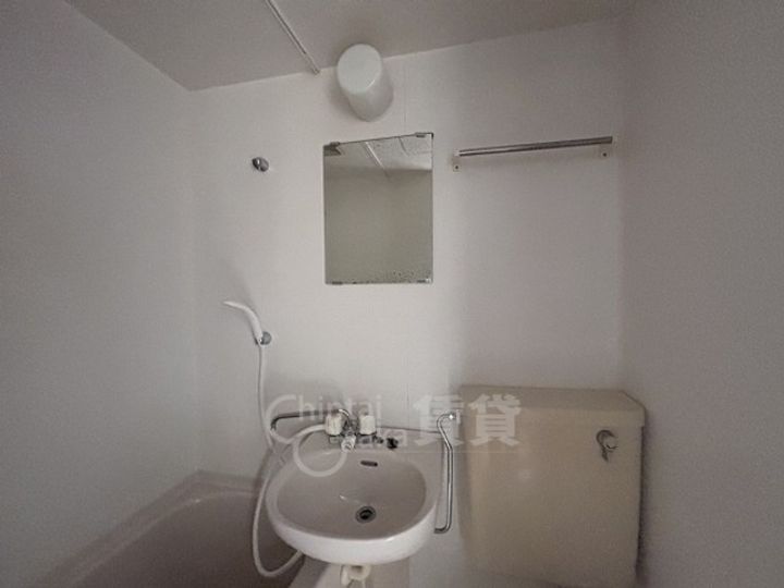 大阪府茨木市大住町の賃貸マンションの内装