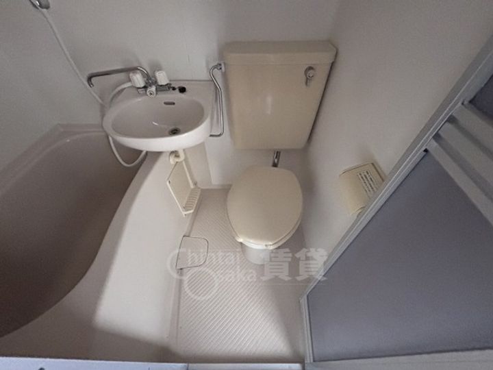 大阪府茨木市大住町の賃貸マンションの内装