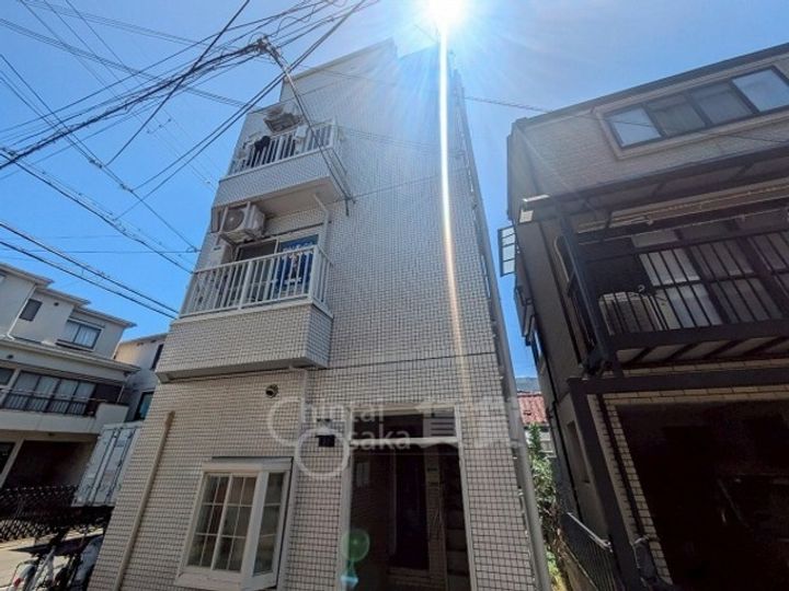 大阪府摂津市正雀4丁目の賃貸マンションの外観