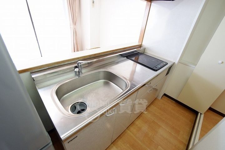 ノイメゾン京町堀のキッチン