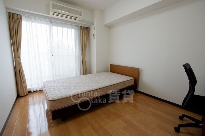 ノイメゾン京町堀の寝室