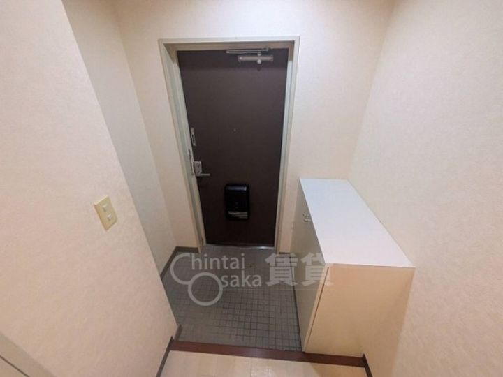 グリーン平尾の玄関