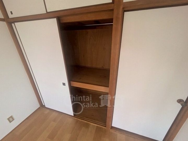 沢良宜東薩摩マンション2号棟の内装