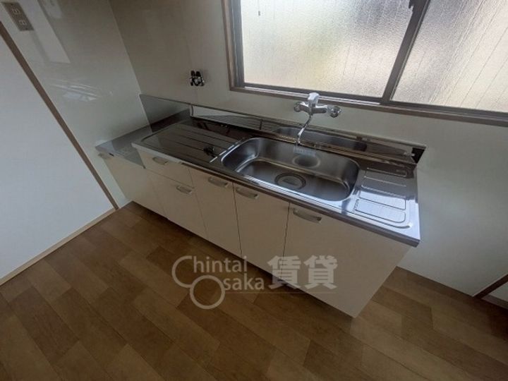 沢良宜東薩摩マンション2号棟のキッチン