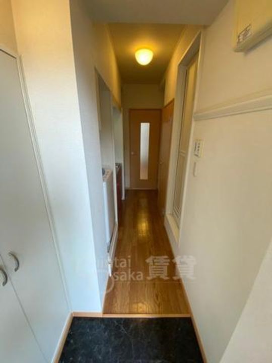 大阪府大阪市西淀川区福町2丁目の賃貸マンションの玄関