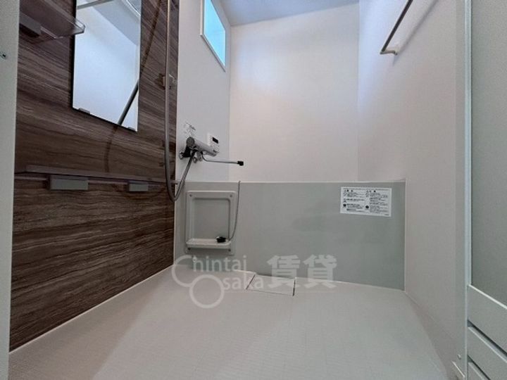 大阪府摂津市一津屋1丁目の賃貸アパートの風呂