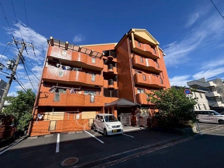 メゾンみやびの外観