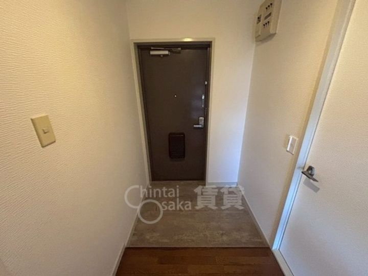 メゾンみやびの玄関