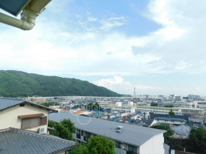 兵庫県川西市萩原2丁目の賃貸マンションの周辺