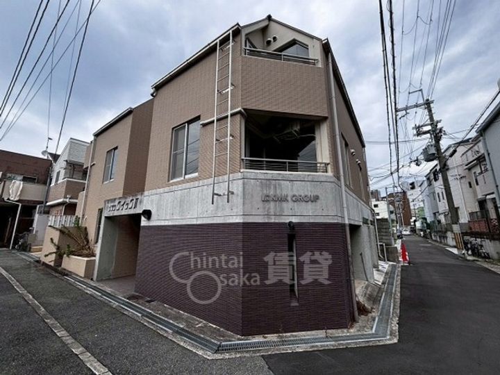 大阪府豊中市末広町2丁目の賃貸マンションの外観