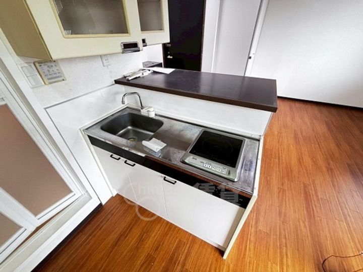 大阪府豊中市末広町2丁目の賃貸マンションのキッチン