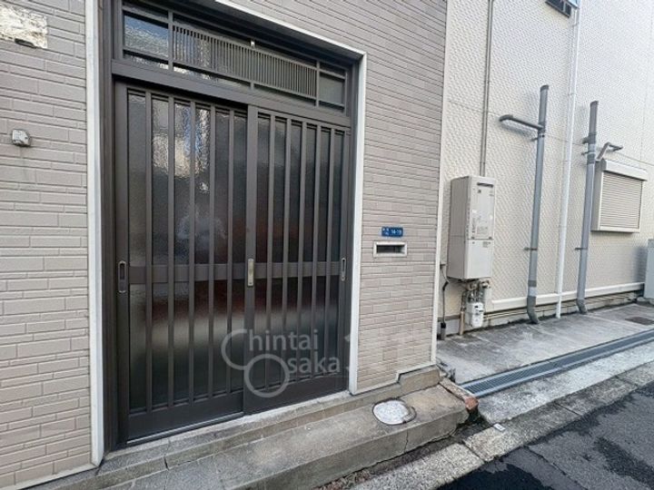 大阪府大阪市西淀川区姫里1丁目(一戸建)の賃貸物件の玄関