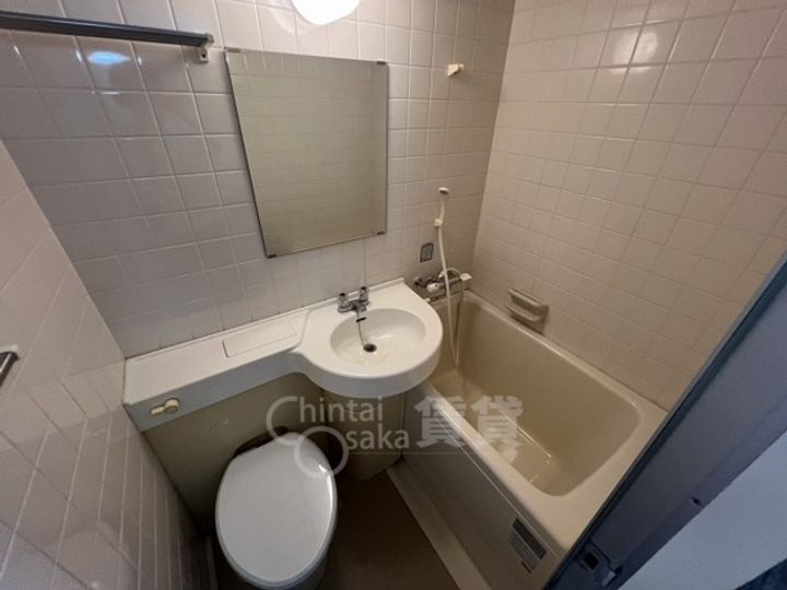 大阪府豊中市螢池北町1丁目の賃貸マンションの風呂