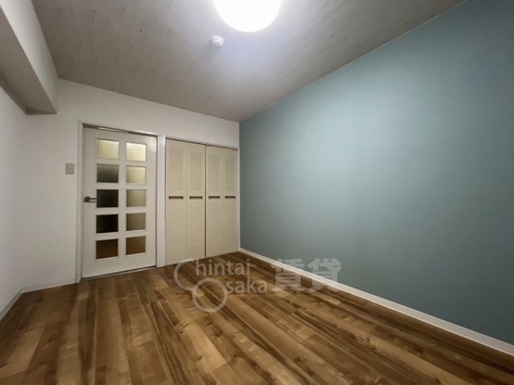 大阪府豊中市螢池北町1丁目の賃貸マンションの居間