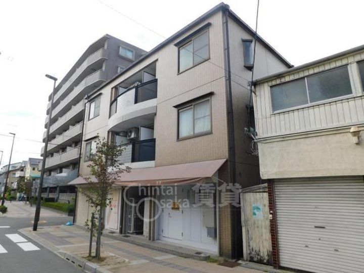 大阪府豊中市服部西町2丁目の賃貸マンションの外観