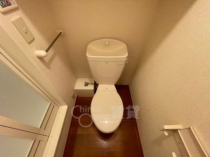 大阪府吹田市青葉丘南の賃貸アパートの内装