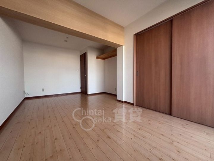 東正雀ハイツの居間