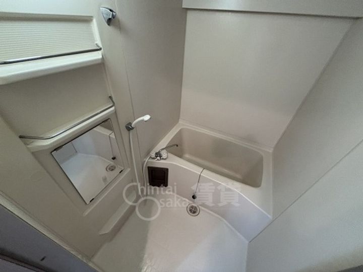 大阪府茨木市真砂3丁目の賃貸マンションの風呂