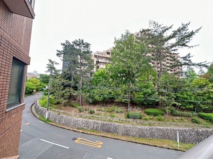 グレイスフォート桃山台の周辺