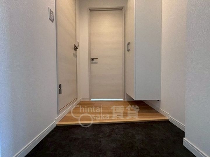 GARDENIA茨木の玄関